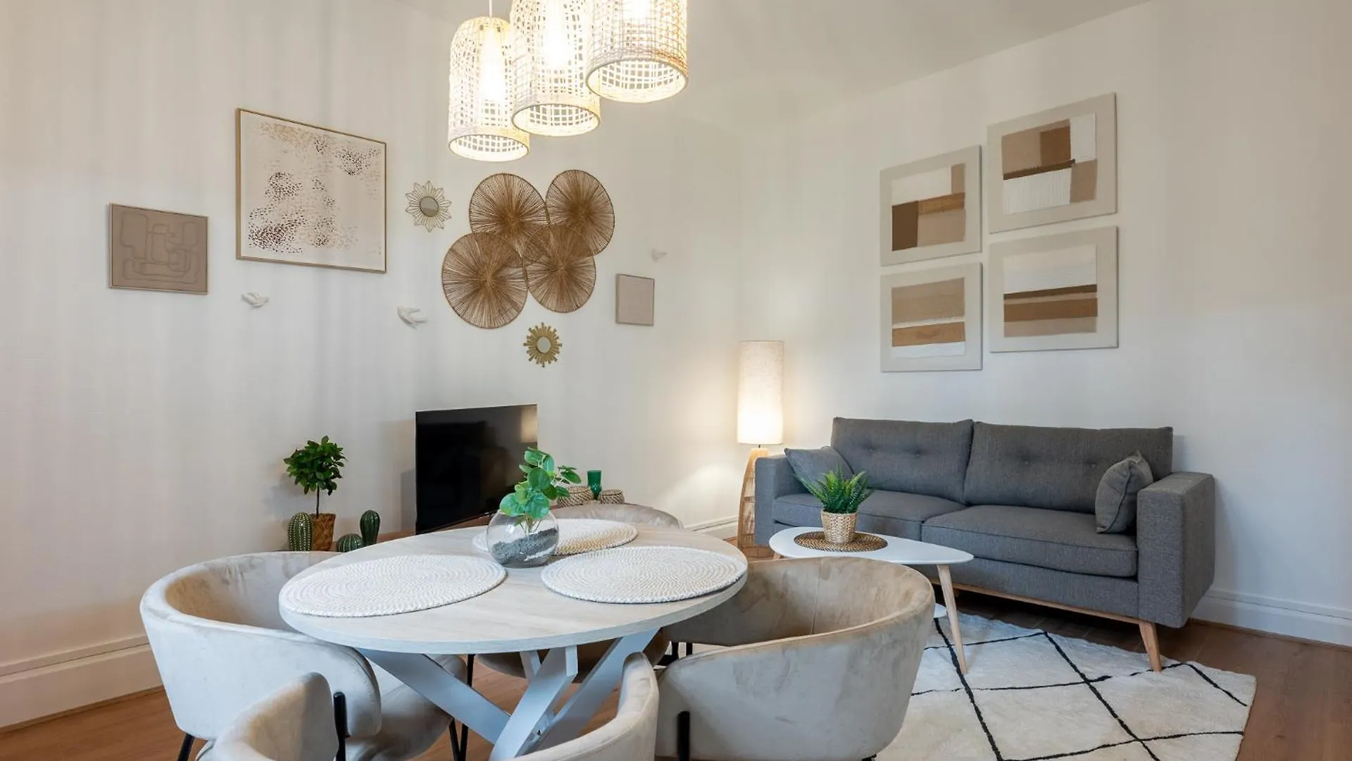 Bngo I Luxe & Confort I Gare Partdieu, 2 Personnes, Aeroport, Rhone-Express Lyon 0*,