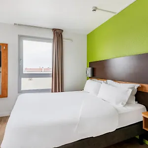 2* Otel Premiere Classe Centre Gare Part Dieu